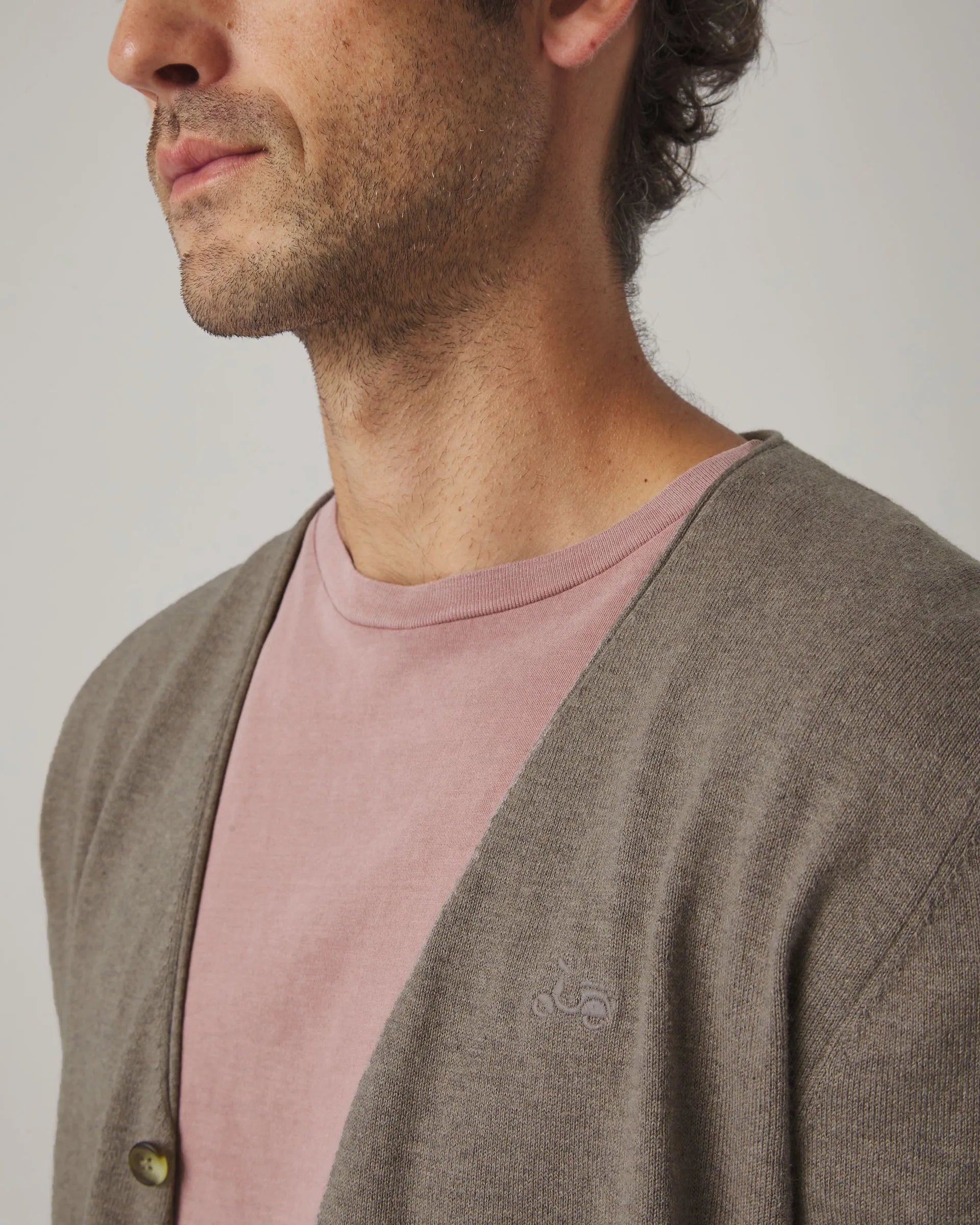 Cardigan Classic Topo