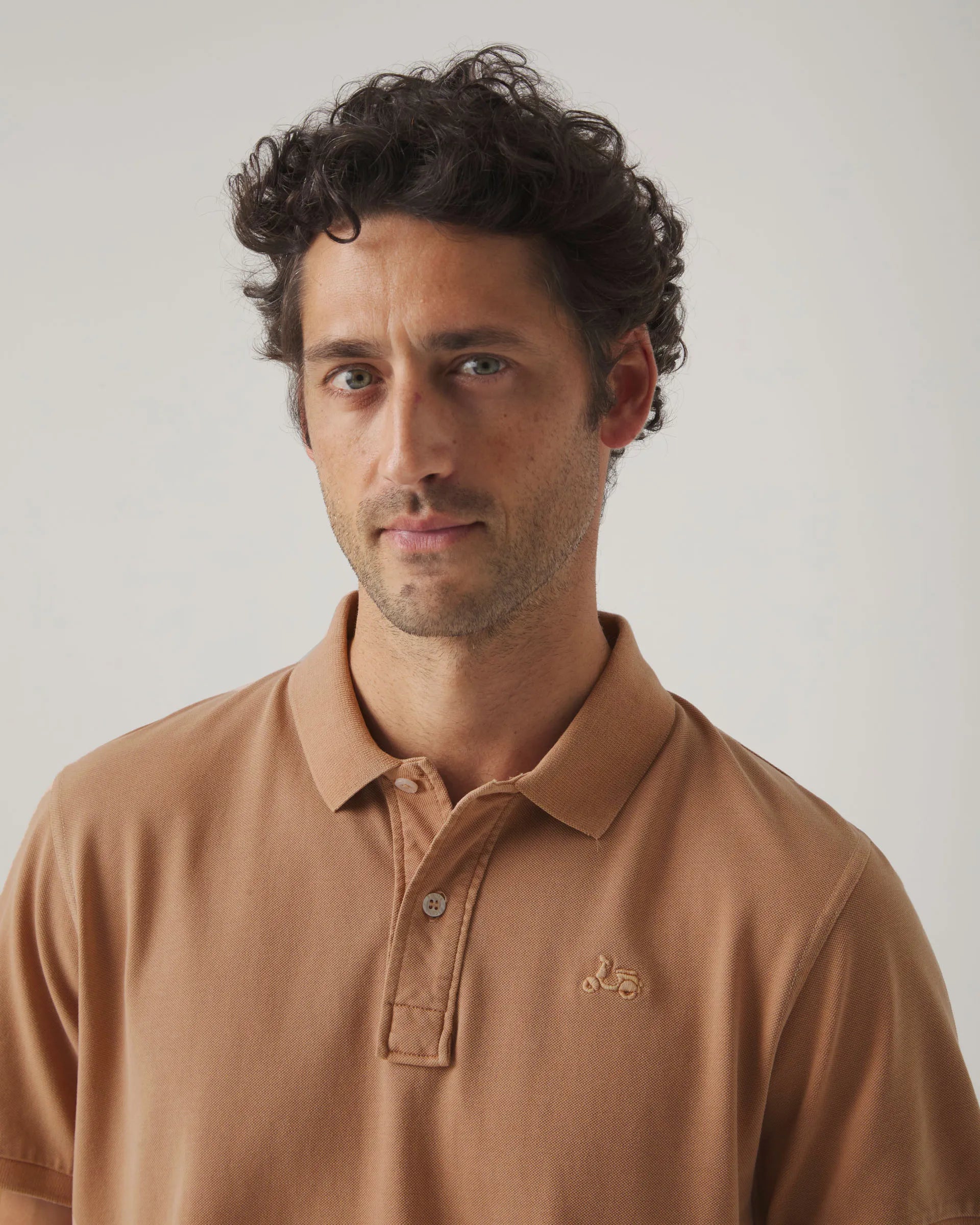 Polo liso teja