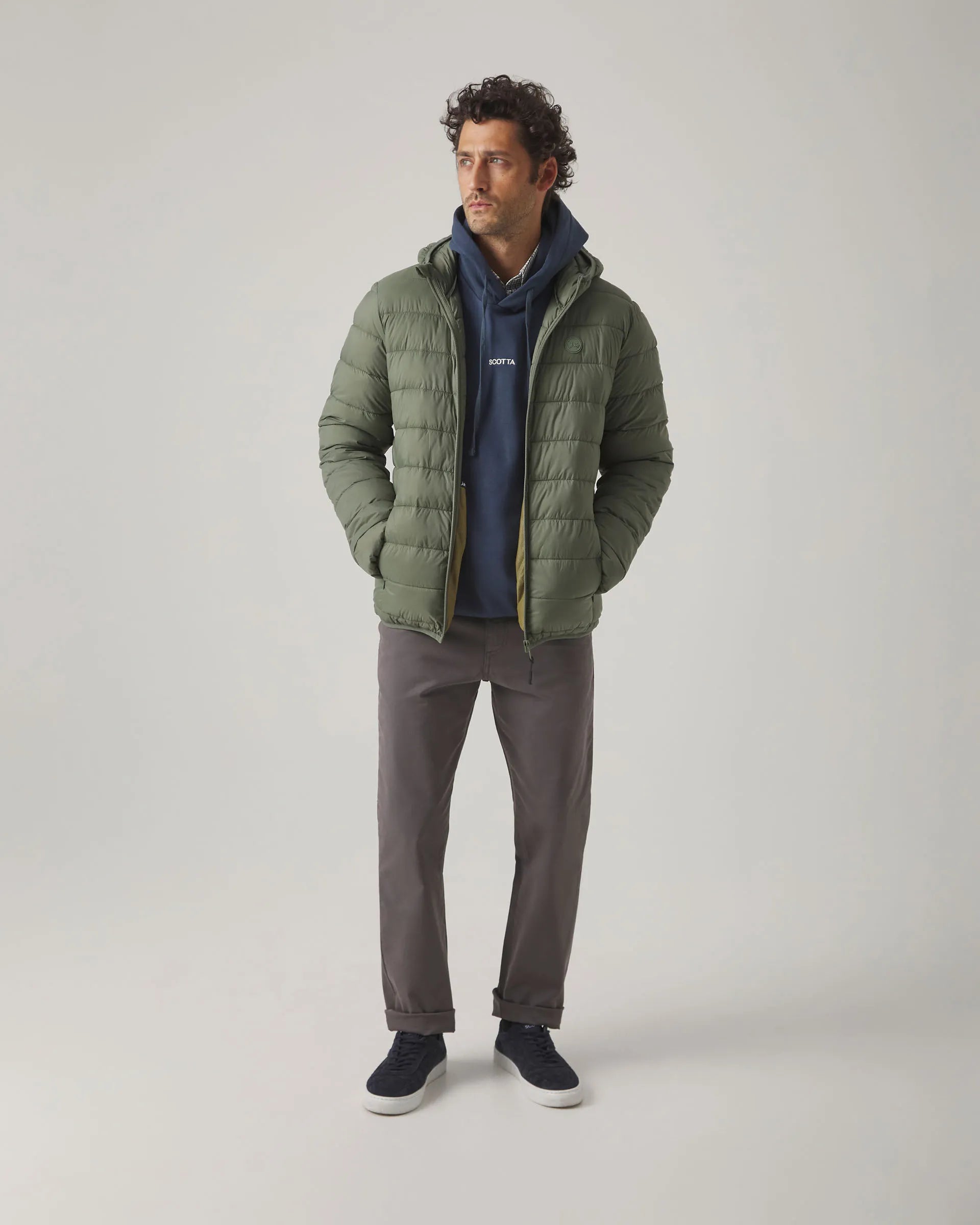 Chaqueta verde acolchada 