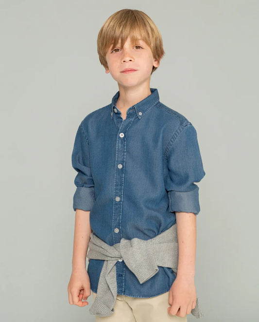 Camisa de niño azul denim