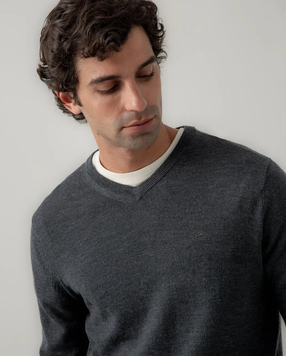 Jersey V neck merino gris oscuro | SCOTTA