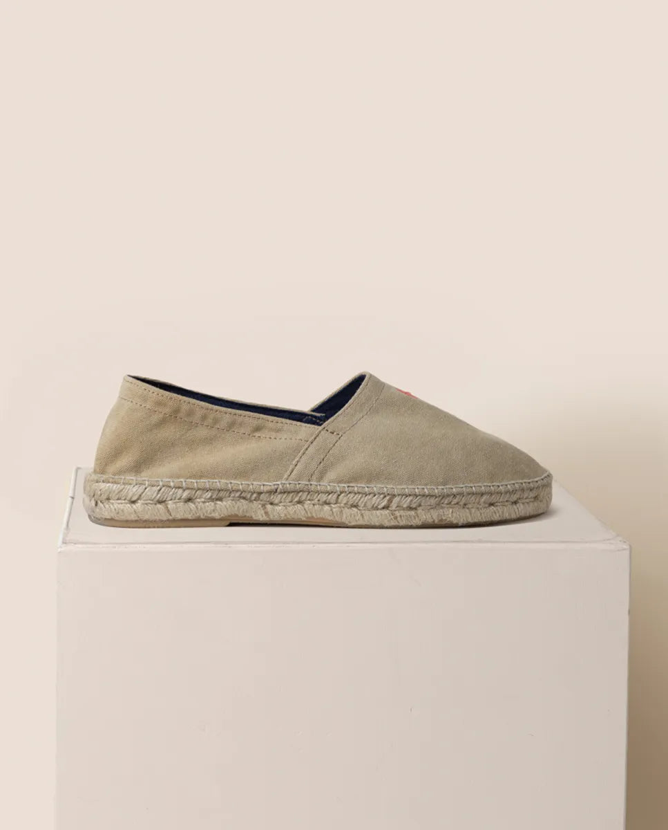 Alpargata lisa sostenible beige
