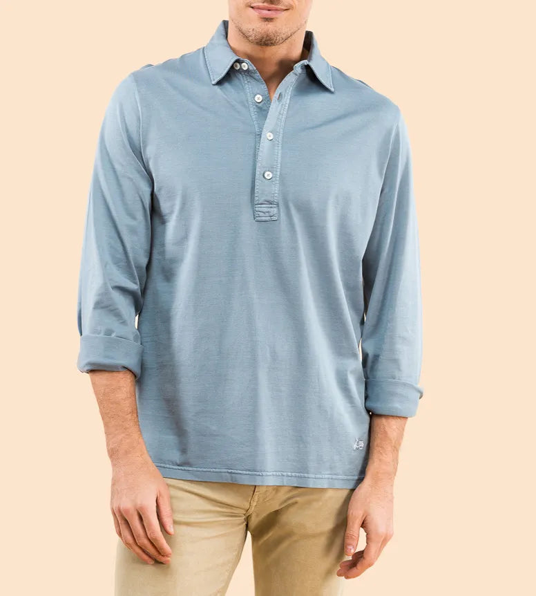 Polo de cano azul-acinzentado