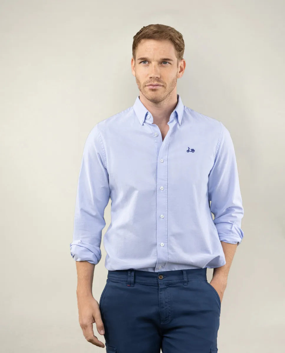 Camisa oxford celeste