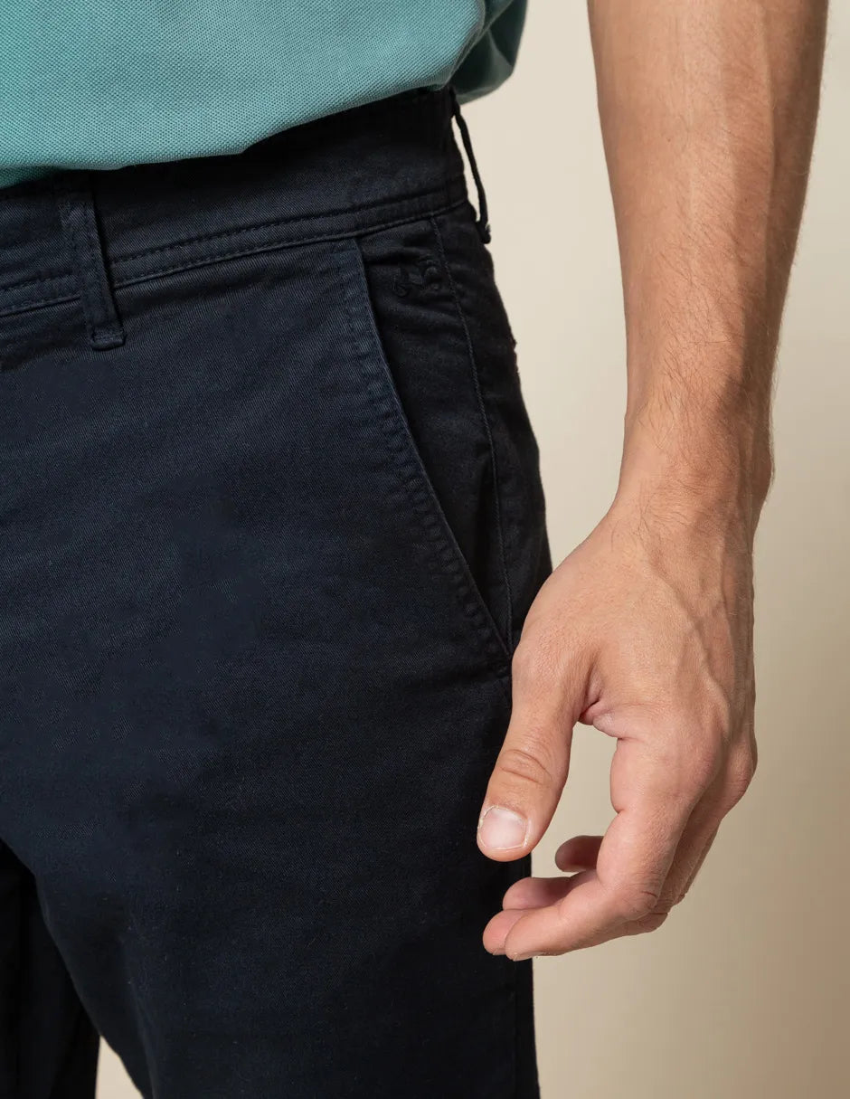 Pantalón chino marino hombre