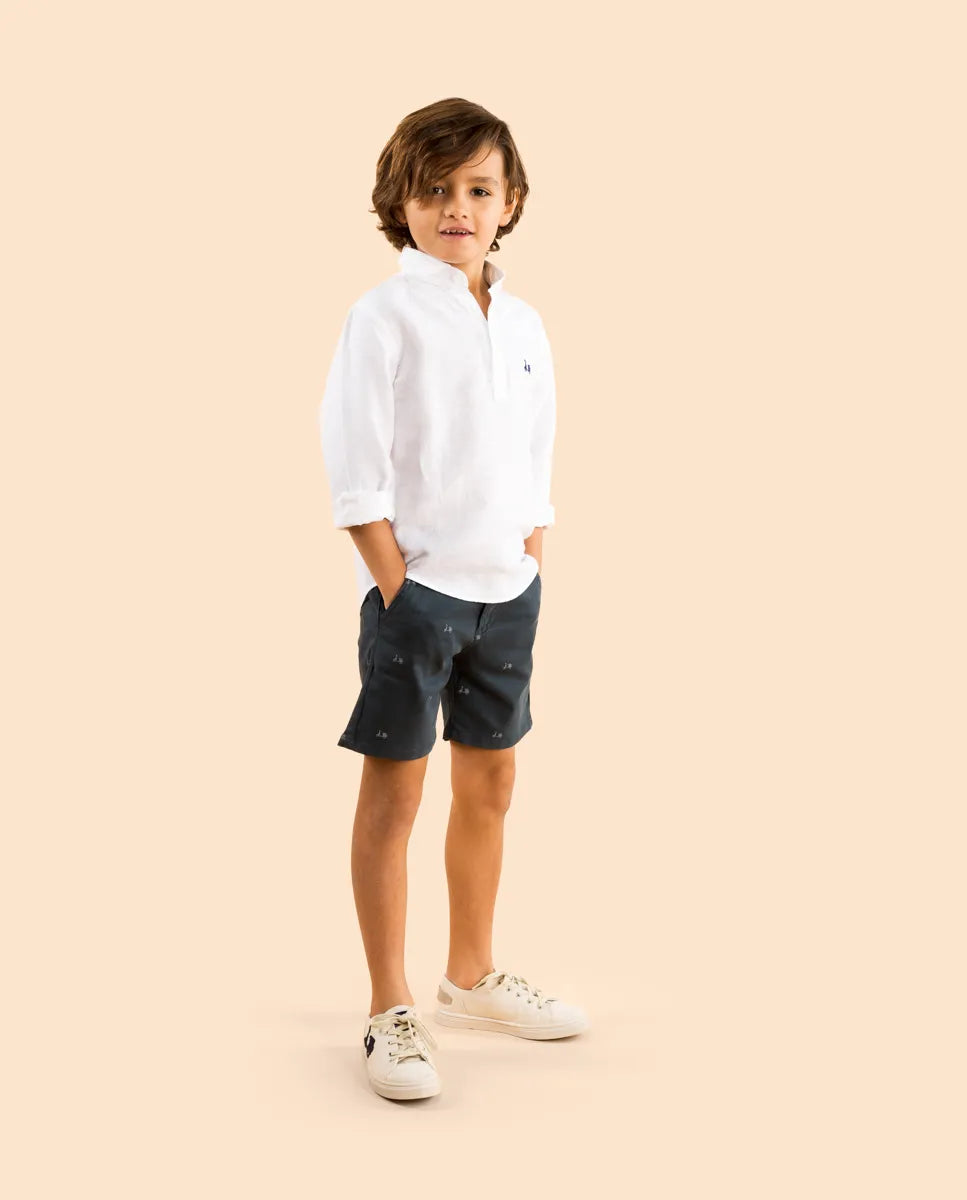 Bermuda infantil cinza escuro com logo para meninos