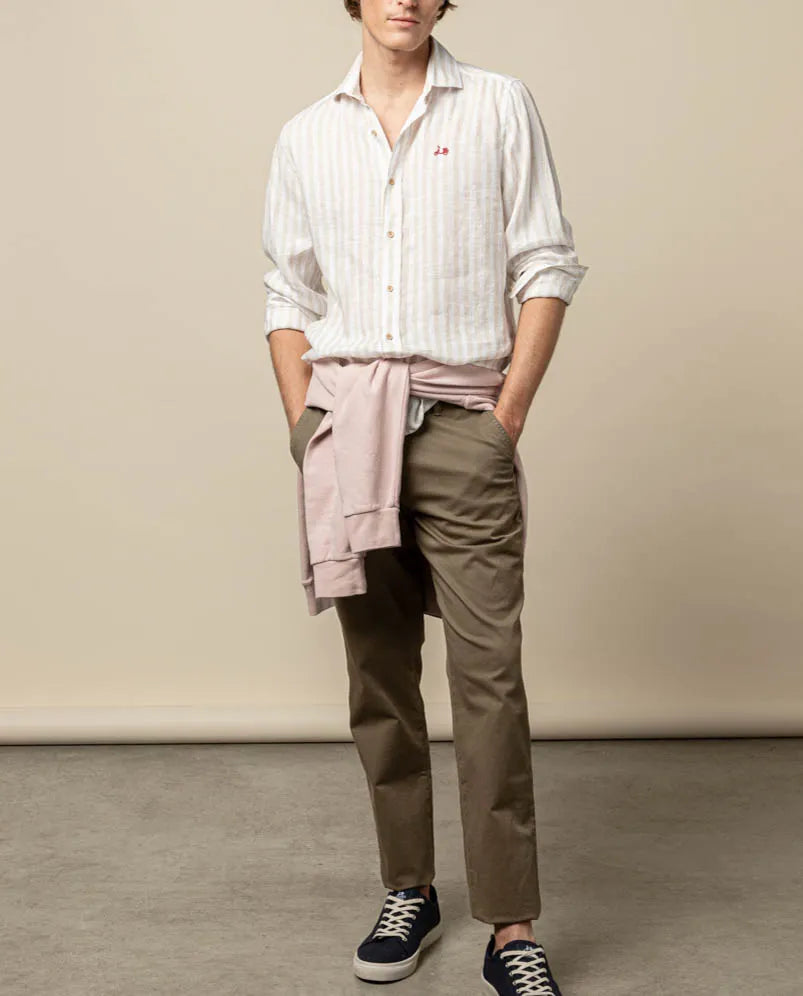 Camisa bege de linho areia