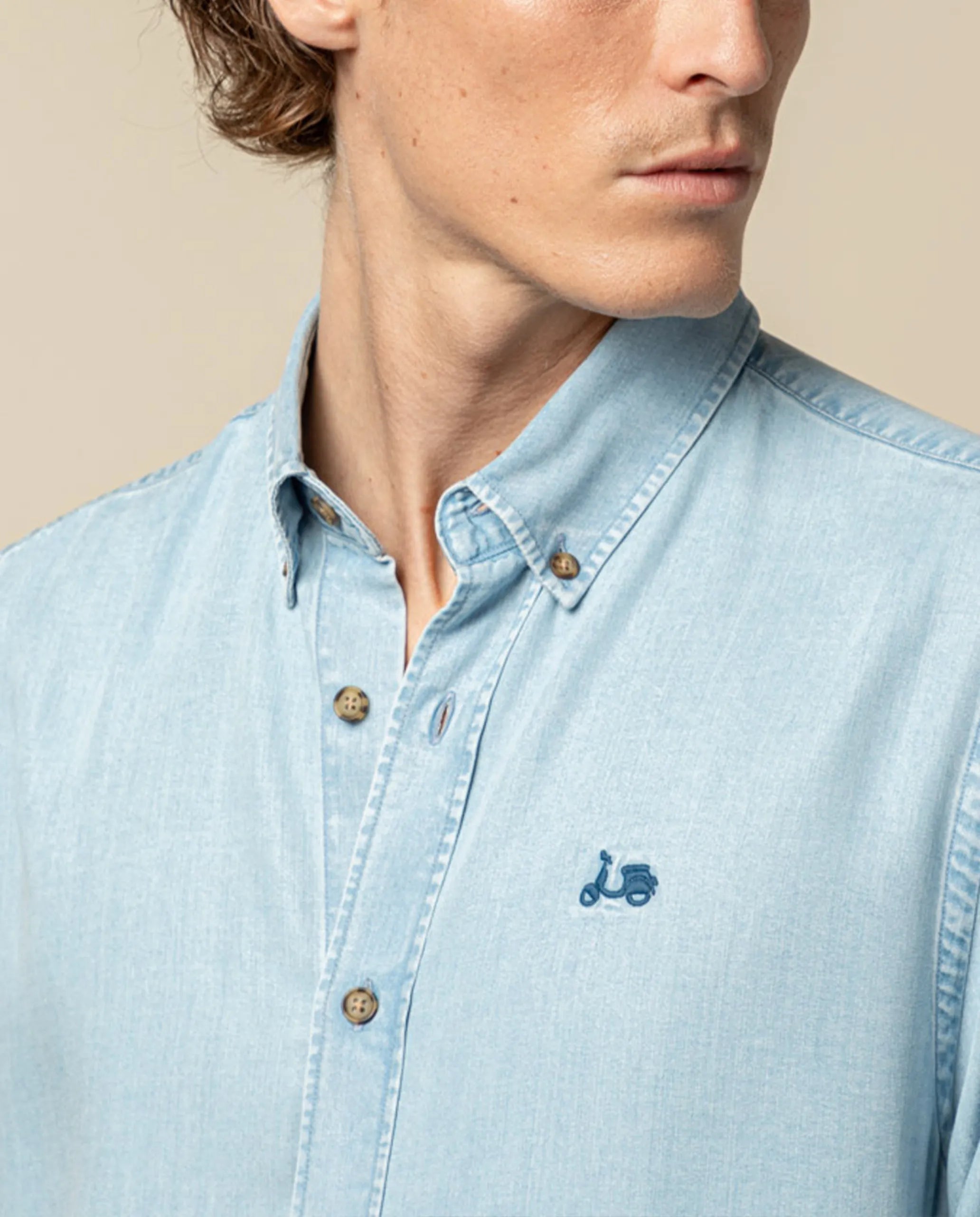 Camisa tencel denim claro | SCOTTA