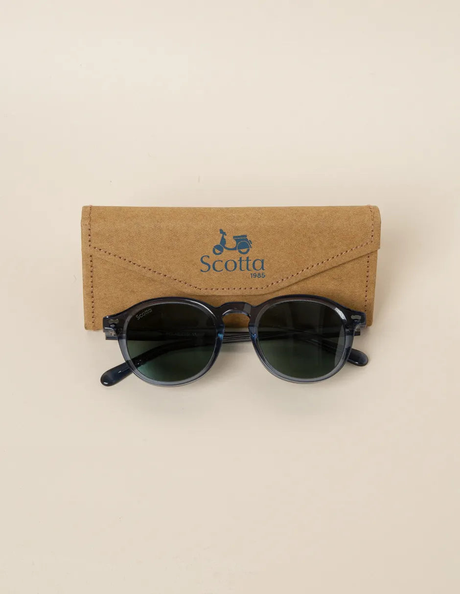 Gafas de sol azul redonda
