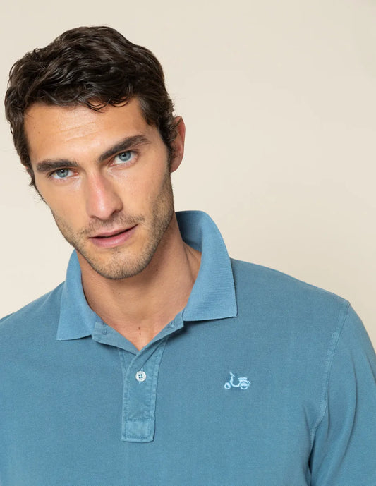 Polo de manga corta azul