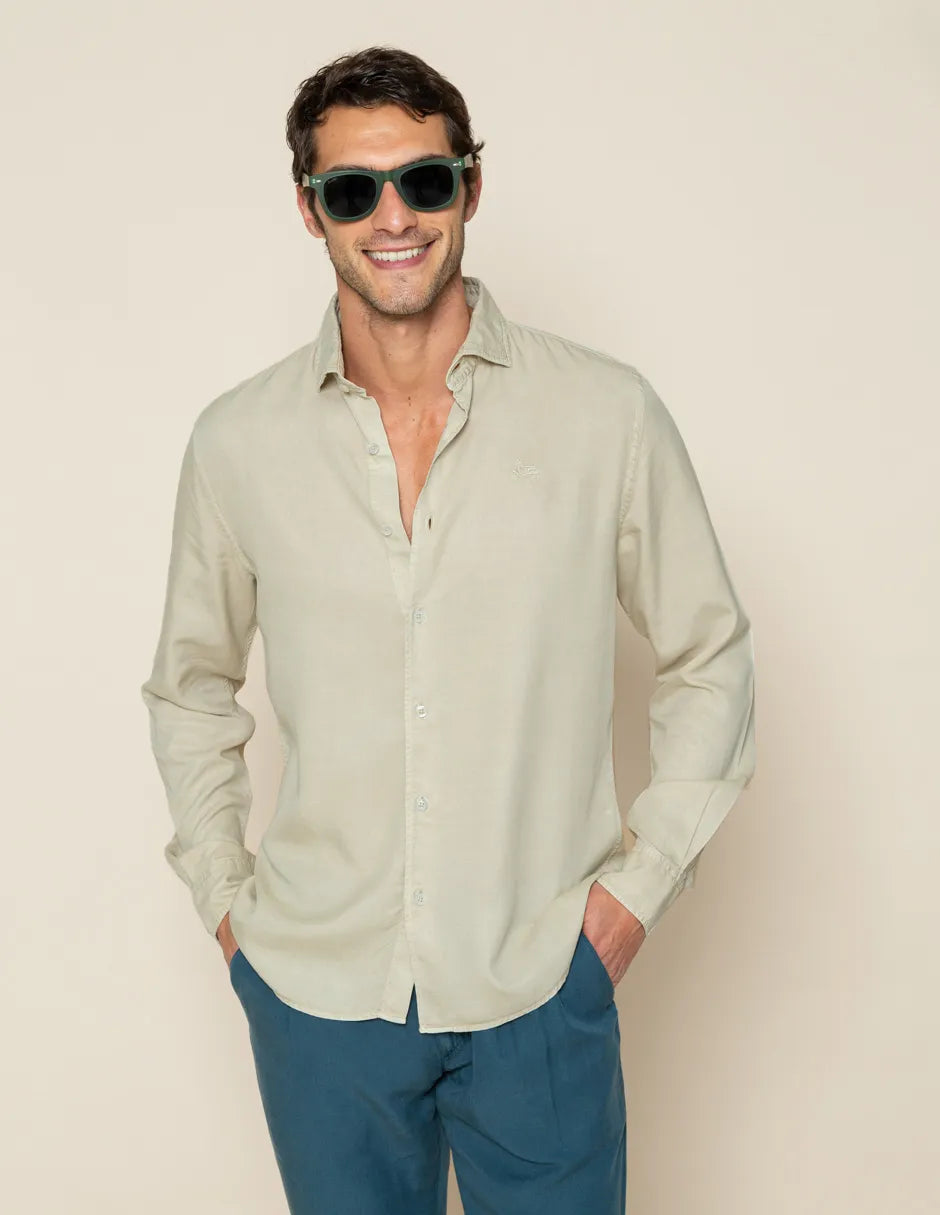 Camisa beige de hombre