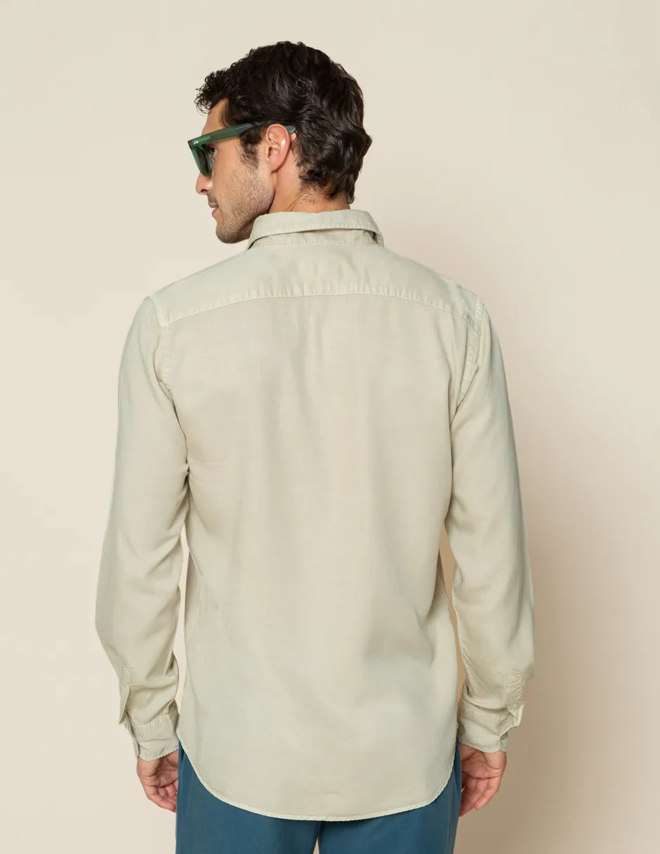 Camisa beige de hombre