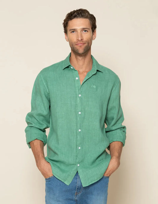 Camisa verde de lino