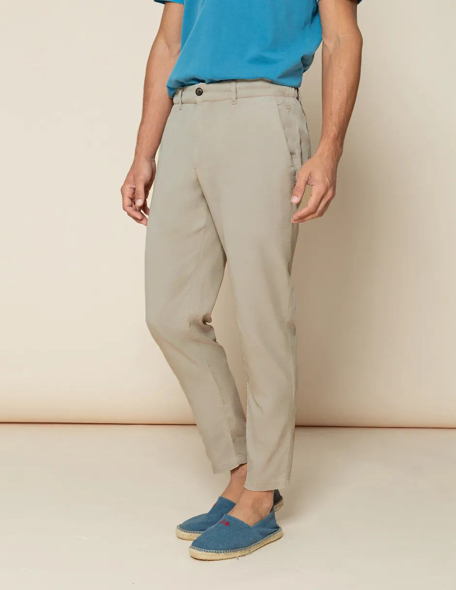 Pantalón jogging beige