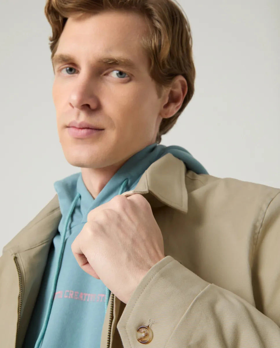 Chaqueta corta sarga beige