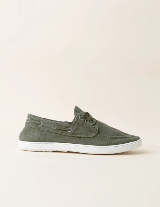 Náuticos de algodón en color khaki para hombre
