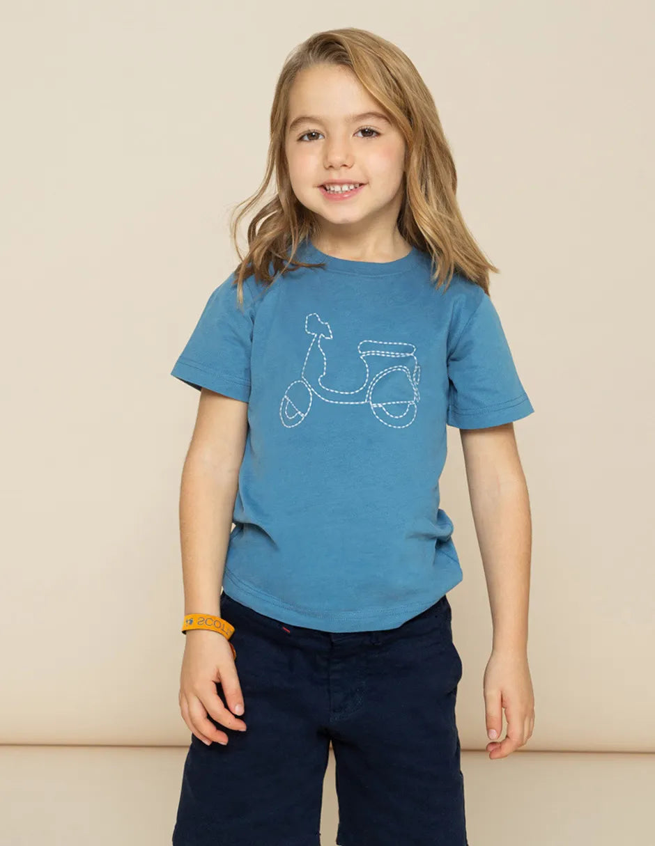 Camiseta niño azul con bordado