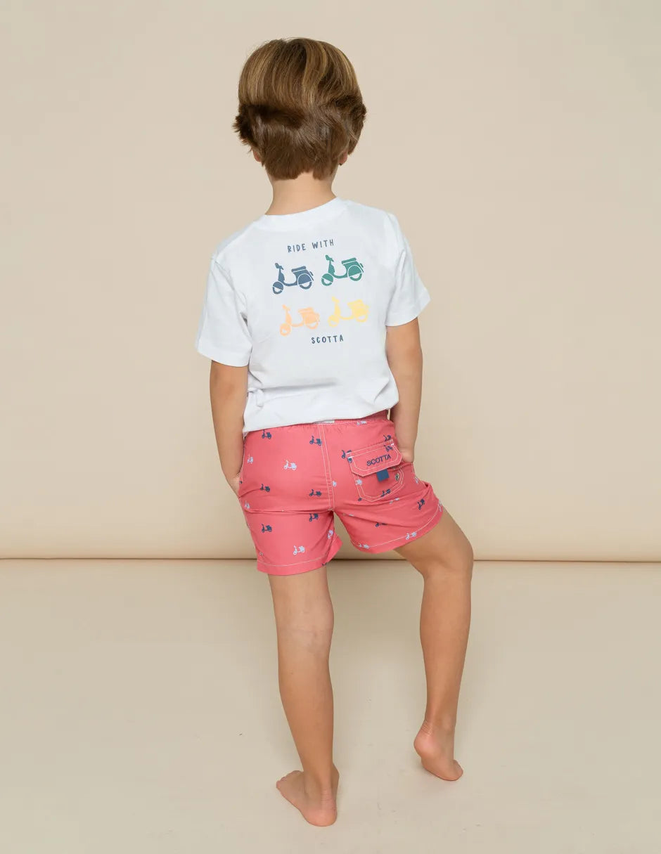 Camiseta niño con dibujo en la espalda