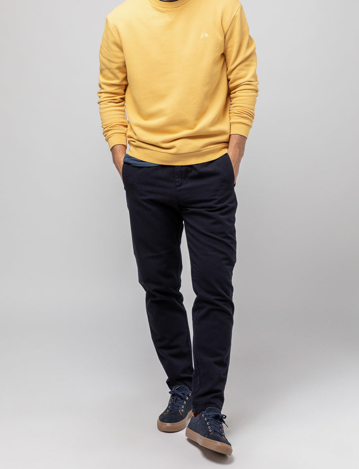 Sudadera garment dyed mostaza
