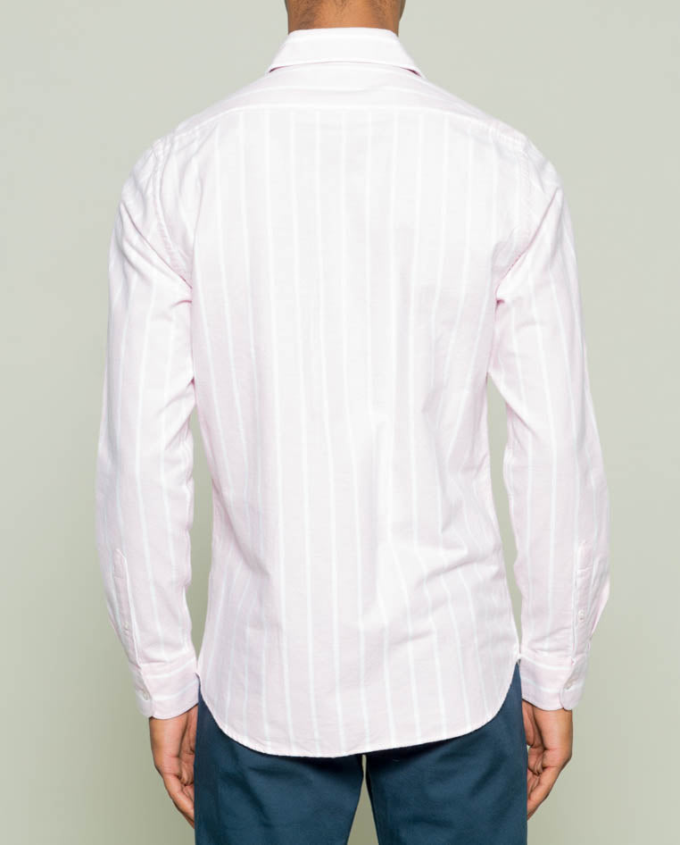 Camisa esportiva listrada rosa