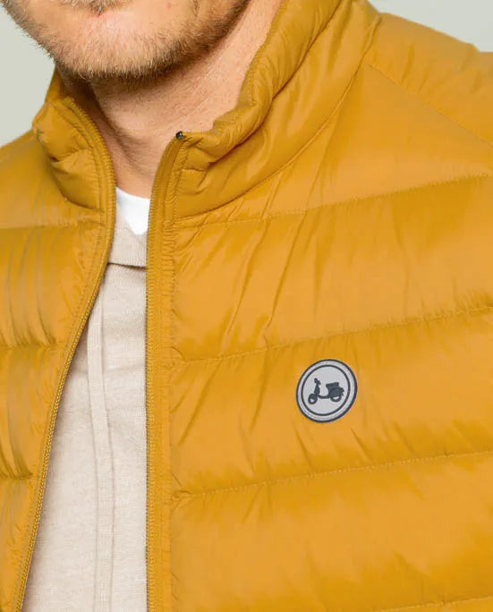 Chaleco classic acolchado mostaza