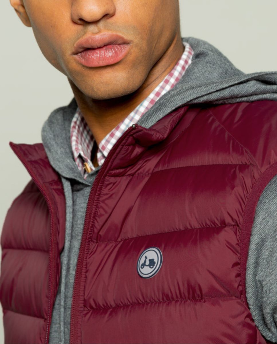 Chaleco classic acolchado burdeos