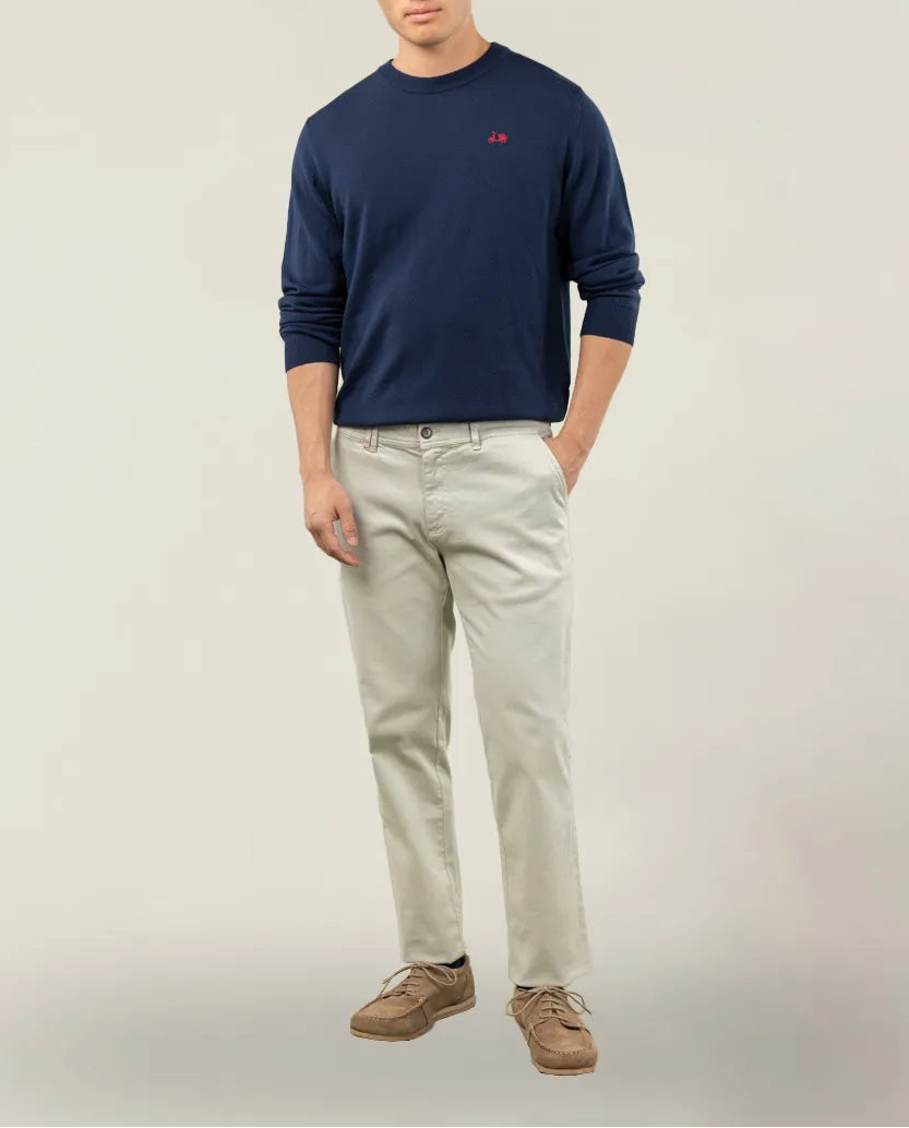 Pantalón chino topo.