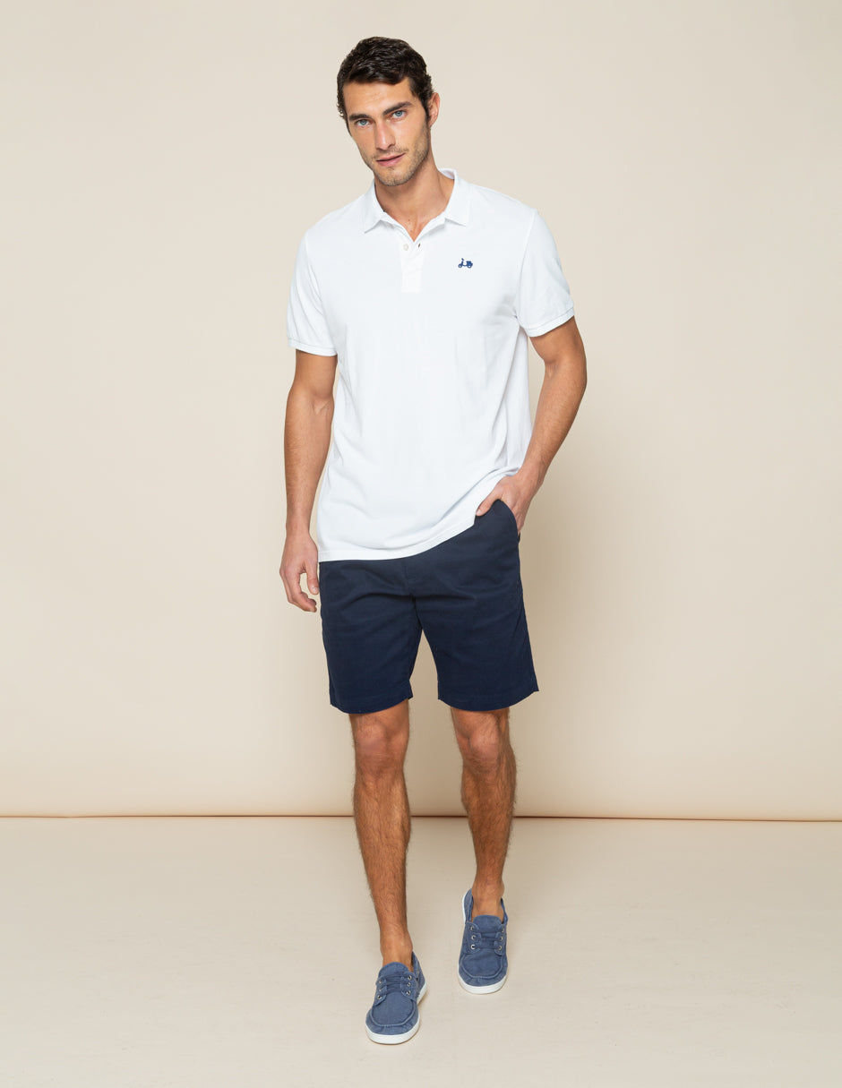 Polo hombre blanco con logo