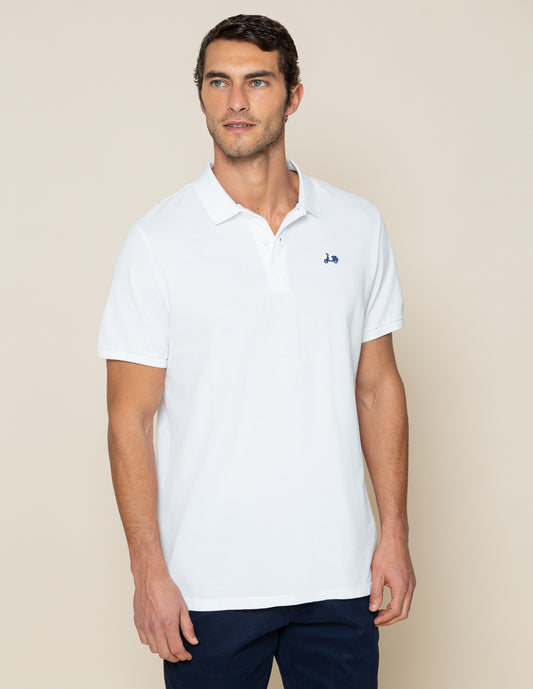 Polo hombre blanco con logo