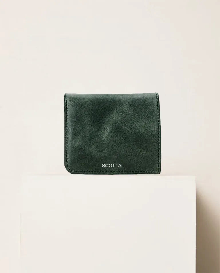 Cartera piel mate verde