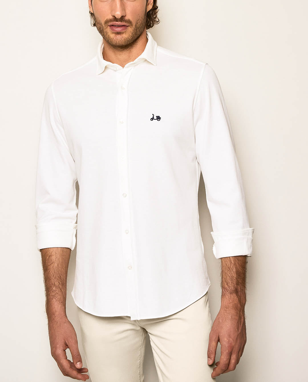 Camisa piqué garment dyed blanco