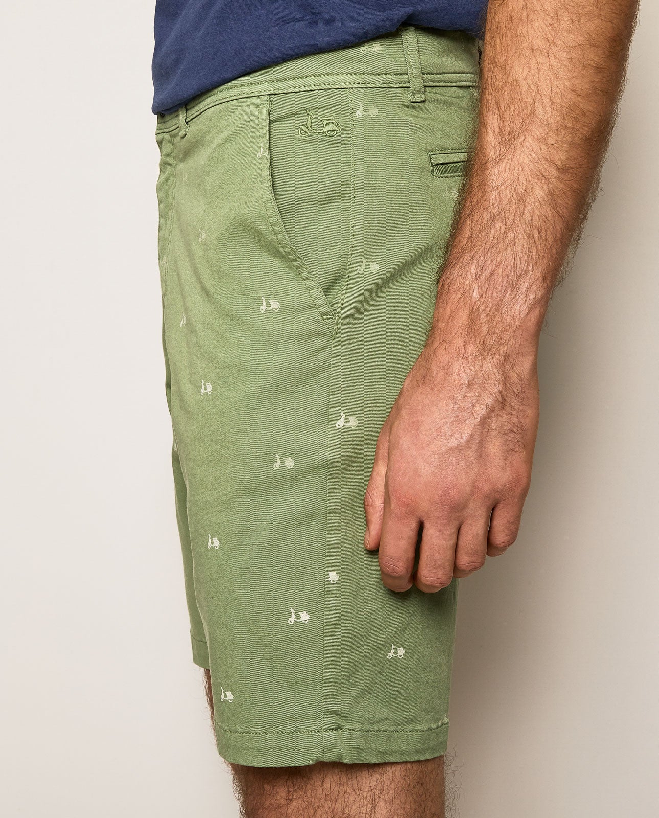 Bermudas print logo khaki