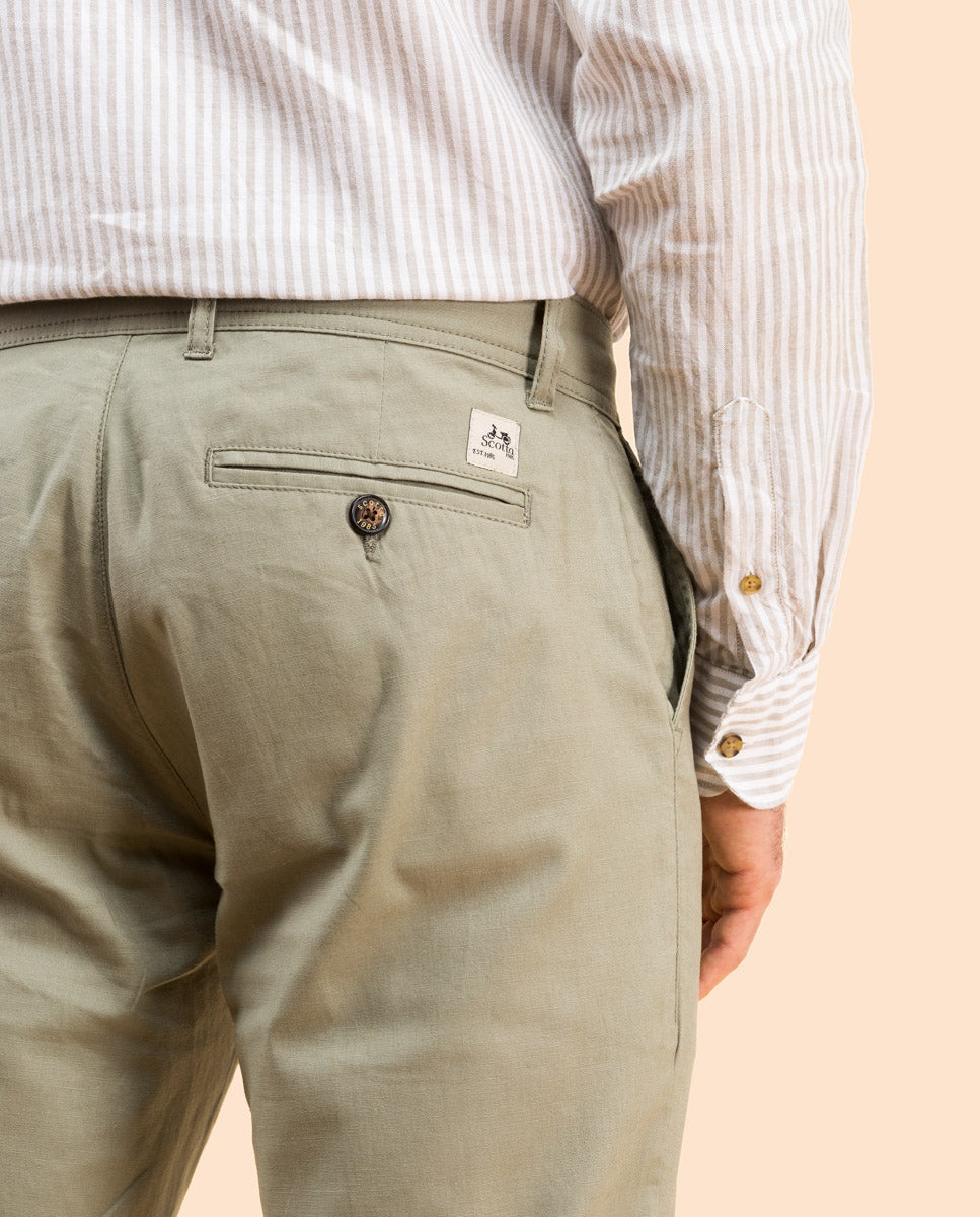 Pantalón sostenible khaki