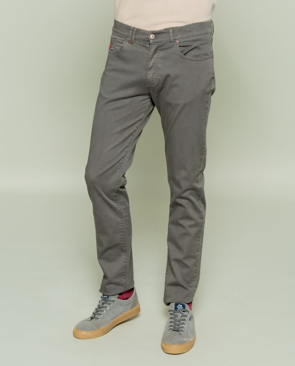 Calça Cooper marrom de 5 bolsos
