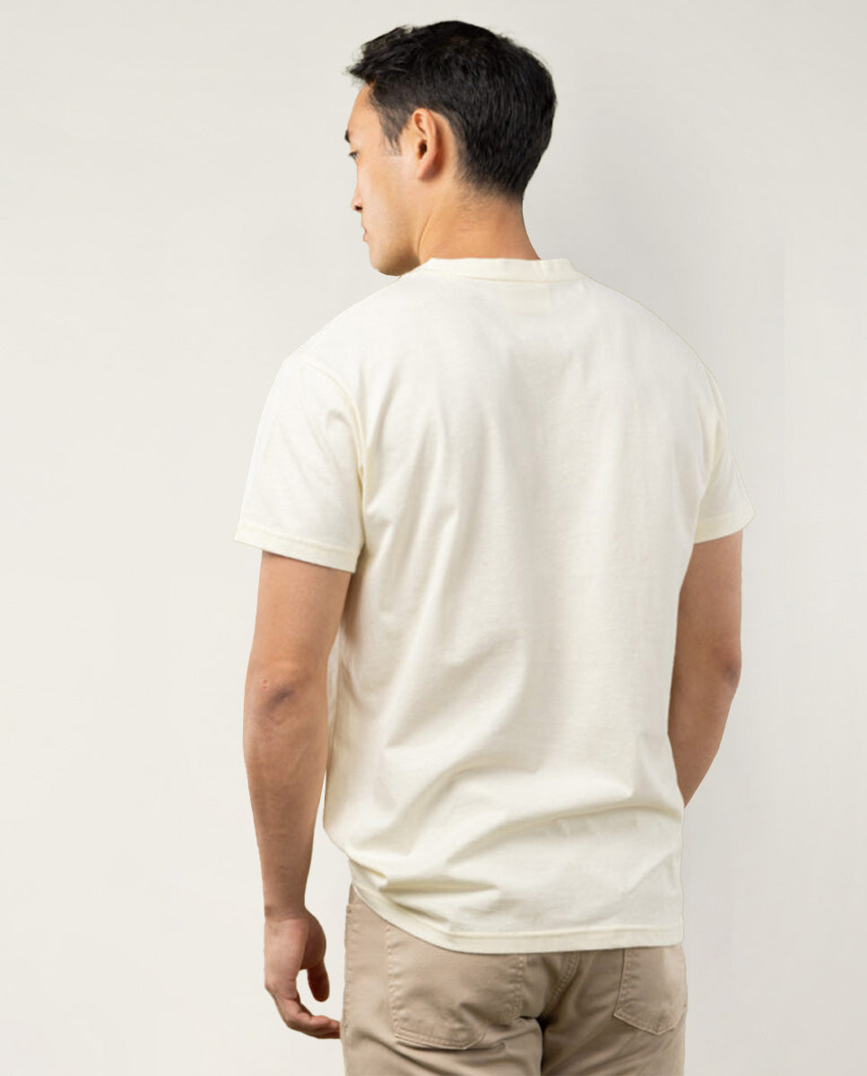 Camiseta Scotta Floc com logotipo cru